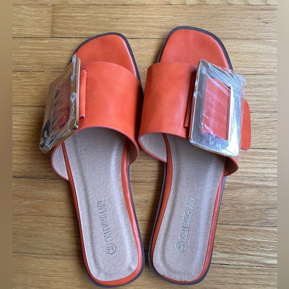 Orange Slip On Flat Sandals.  Never worn. Size 8.5 - Picture 4 of 5